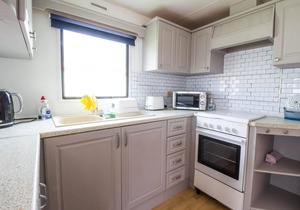 6 berth caravan for hire with free WiFi at St Osyths Holiday Park ref 28012FV