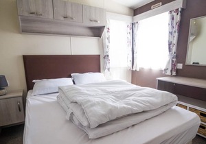 6 berth caravan with decking and WiFi at Suffolk Sands Holiday Park ref 45082C