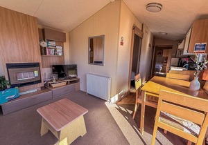 6 berth caravan with free WiFi for hire in Suffolk ref 68073BS