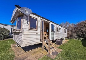 6 berth caravan with free WiFi for hire in Suffolk ref 68073BS
