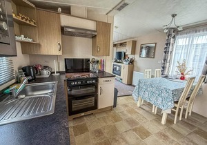 6 berth luxury caravan with full sea views at Azure Seas in Suffolk ref 32069AZ