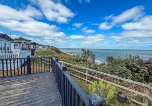 6 berth luxury caravan with full sea views at Azure Seas in Suffolk ref 32069AZ