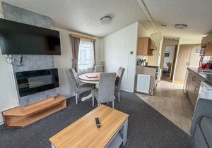 6 berth staycation caravan nearby Clacton-on-Sea in Essex ref 26254E