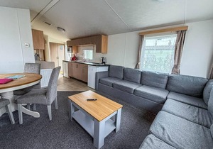 6 berth staycation caravan nearby Clacton-on-Sea in Essex ref 26254E