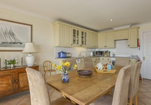 6 BURGH ISLAND CAUSEWAY, pet friendly, with pool in Bigbury-On-Sea