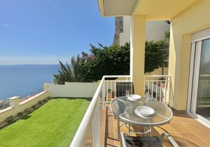 6. Incredible views of the Bay of Roses, garden and community pool.