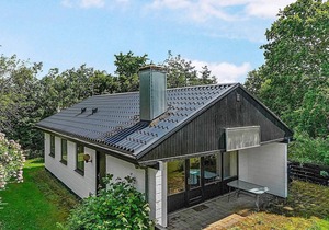 6 person holiday home in Ans By