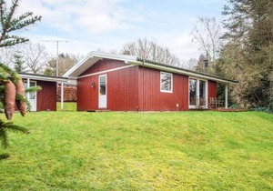 6 person holiday home in Fårvang