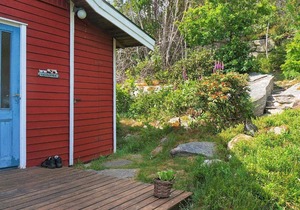 6 person holiday home in UDDEVALLA