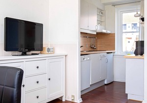 6 person holiday home on a holiday park in Borre