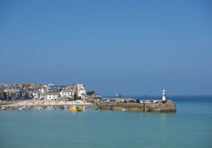 6 The Manor, Porthkidney Sands