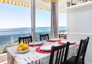 60 m² Apartment ∙ 3 bedrooms ∙ 5 guests