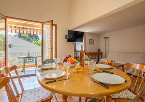60 m² Apartment ∙ 2 bedrooms ∙ 4 guests
