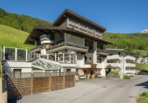 60 m² Apartment ∙ 2 bedrooms ∙ 6 guests