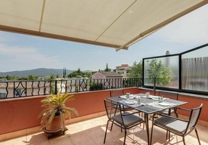 60 m² Apartment ∙ 2 bedrooms ∙ 4 guests