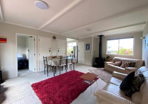 61 Conical Hill Road