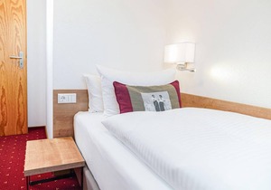 63 m² Apartment ∙ 3 bedrooms ∙ 5 guests