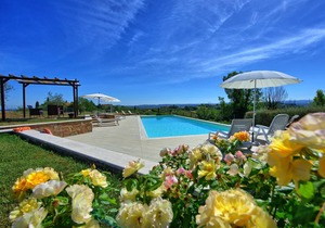 65 m² Apartment ∙ 2 bedrooms ∙ 4 guests