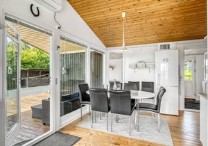 65 m² House ∙ 3 bedrooms ∙ 6 guests