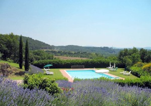650 m² Farmhouse ∙ 18 bedrooms ∙ 46 guests