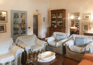 650 m² Farmhouse ∙ 18 bedrooms ∙ 46 guests
