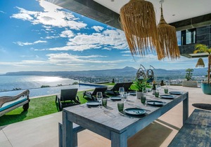 650 m² Villa ∙ 5 bedrooms ∙ 10 guests