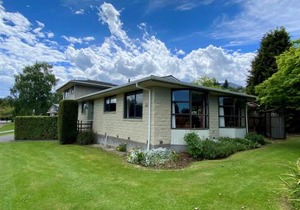 66 Conical Hill Road