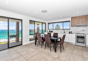 67 South Pacific Crescent - Apartment 1