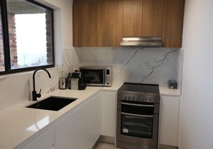 67 South Pacific Crescent - Apartment 2
