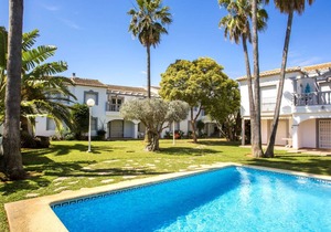 69 m² Apartment ∙ 2 bedrooms ∙ 4 guests