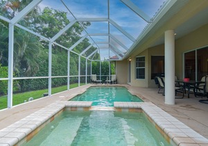 69 Tahiti Rd in Marco Island