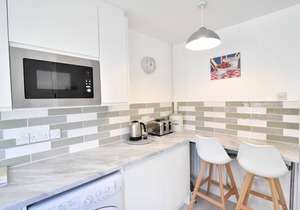 7 DOUBLE COMMON, family friendly, with a garden in Charmouth