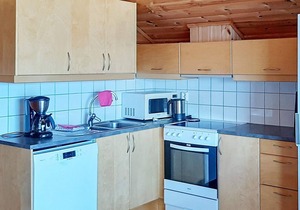7 person holiday home in Sjernarøy