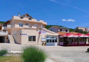 70 m² Apartment ∙ 2 bedrooms ∙ 5 guests