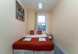 70 m² Apartment ∙ 3 bedrooms ∙ 5 guests