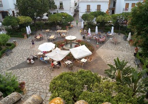 70 m² Apartment ∙ 2 bedrooms ∙ 4 guests