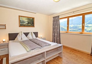 70 m² Apartment ∙ 3 bedrooms ∙ 6 guests