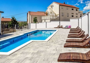 70 m² Apartment ∙ 3 bedrooms ∙ 6 guests