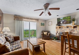 70 m² Condo ∙ 2 bedrooms ∙ 6 guests