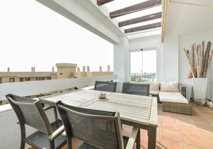 70 m² Apartment ∙ 2 bedrooms ∙ 4 guests