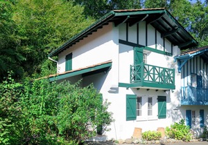 70 m² House ∙ 1 bedroom ∙ 8 guests