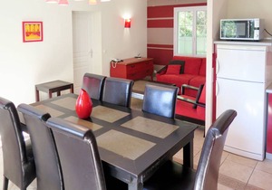 70 m² House ∙ 1 bedroom ∙ 8 guests