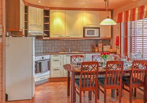 70 m² House ∙ 1 bedroom ∙ 6 guests