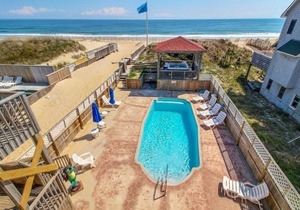 7005 OBX Attitude Oceanfront Pool & Hot Tub