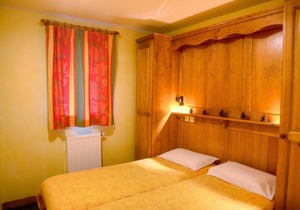 72 m² Apartment ∙ 2 bedrooms ∙ 10 guests