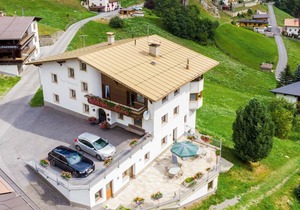 72 m² Apartment ∙ 2 bedrooms ∙ 4 guests