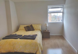 73 Camberwell Road