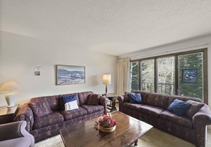 73 m² Condo ∙ 2 bedrooms ∙ 4 guests