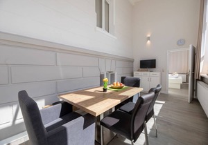 74 m² Apartment ∙ 2 bedrooms ∙ 6 guests