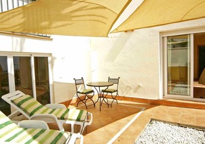75 m² Apartment ∙ 2 bedrooms ∙ 4 guests